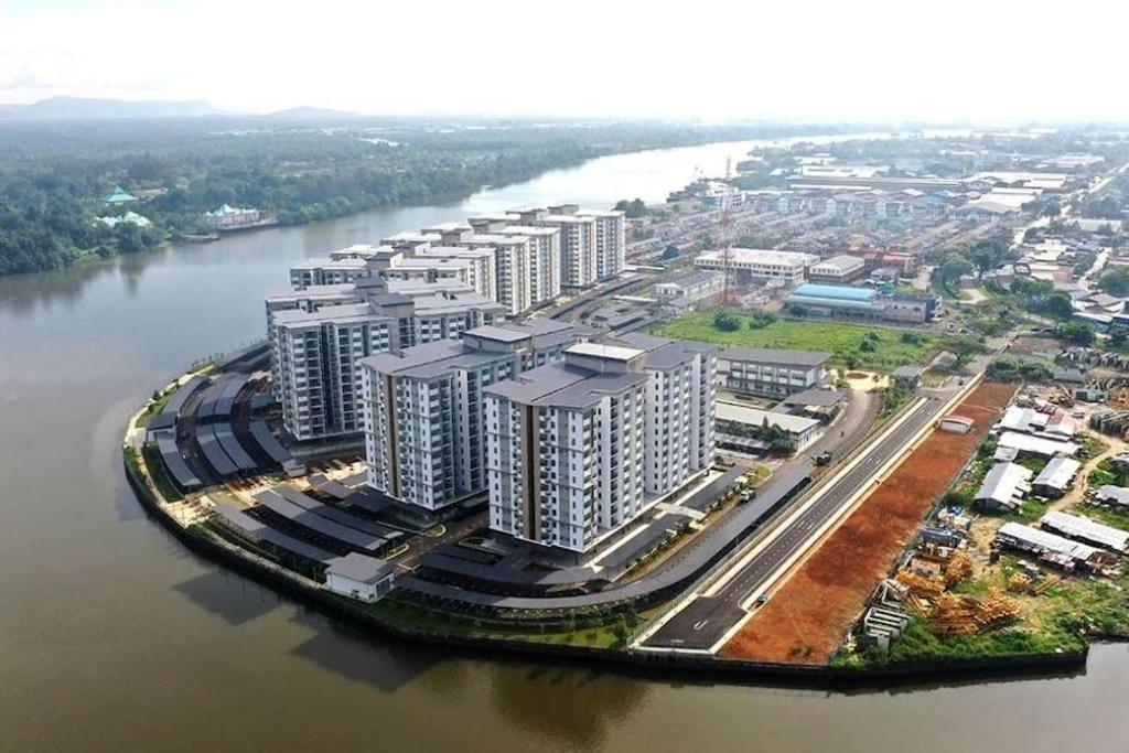 Muji style scenic view 2 bedrooms entire apartment Kuching Zewnętrze zdjęcie