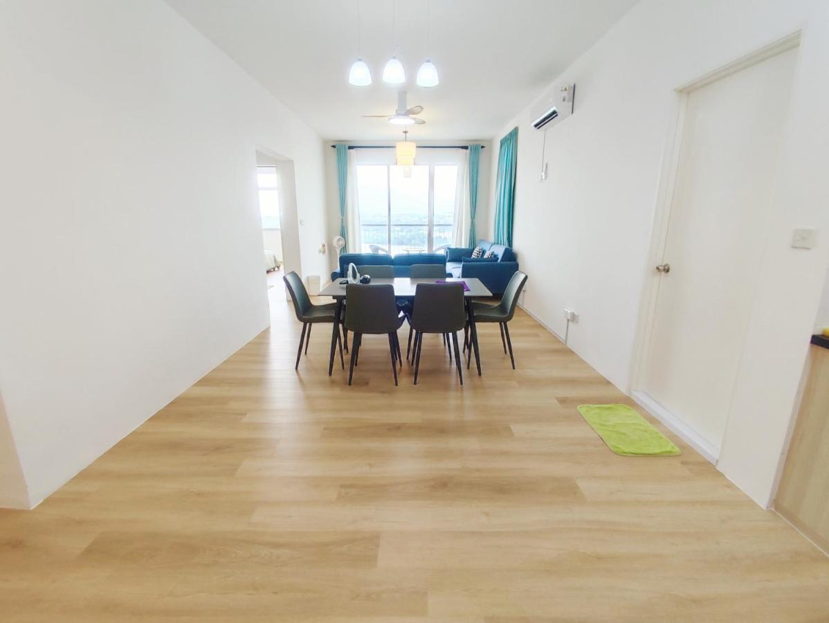 Muji style scenic view 2 bedrooms entire apartment Kuching Zewnętrze zdjęcie